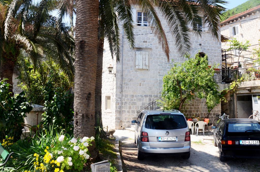 Apartments Gudco Perast Eksteriør billede